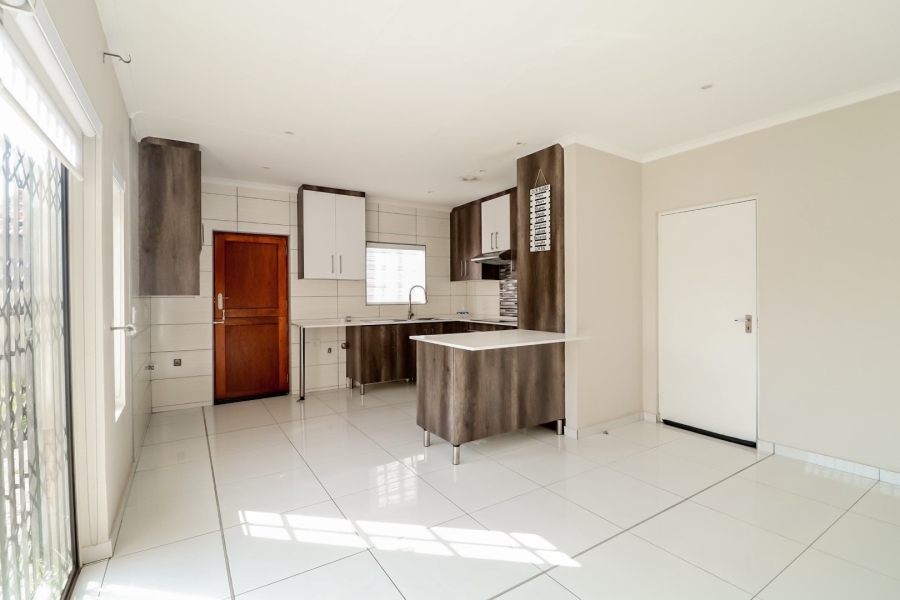 3 Bedroom Property for Sale in Waterkloof East North West